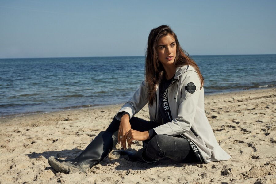 Betty-Barcla_spring_summer_2022_large_BB_52_SS22_A4_300dpi_39L